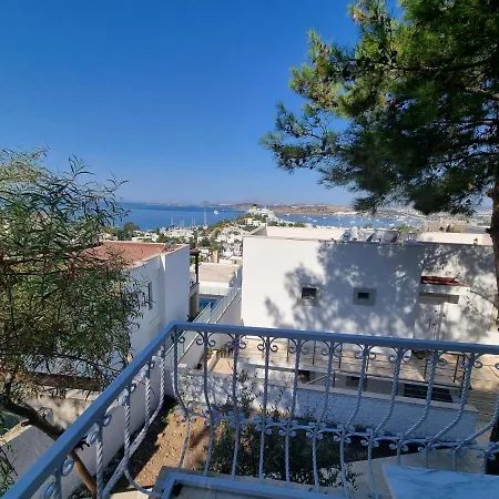 Deniz manzarali, müstakil harika yazlik Tatil Evi *